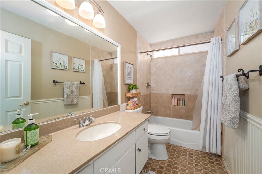 24686 Venablo Property Photo 25