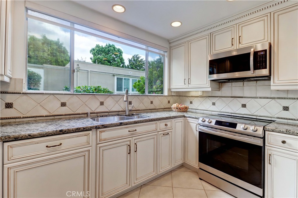 263 Calle Aragon C Property Photo 14