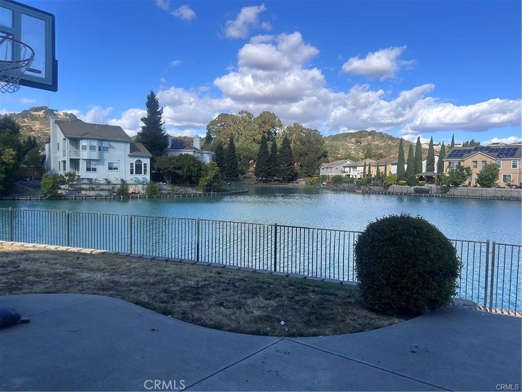 5162 Chabot Court Property Photo 3
