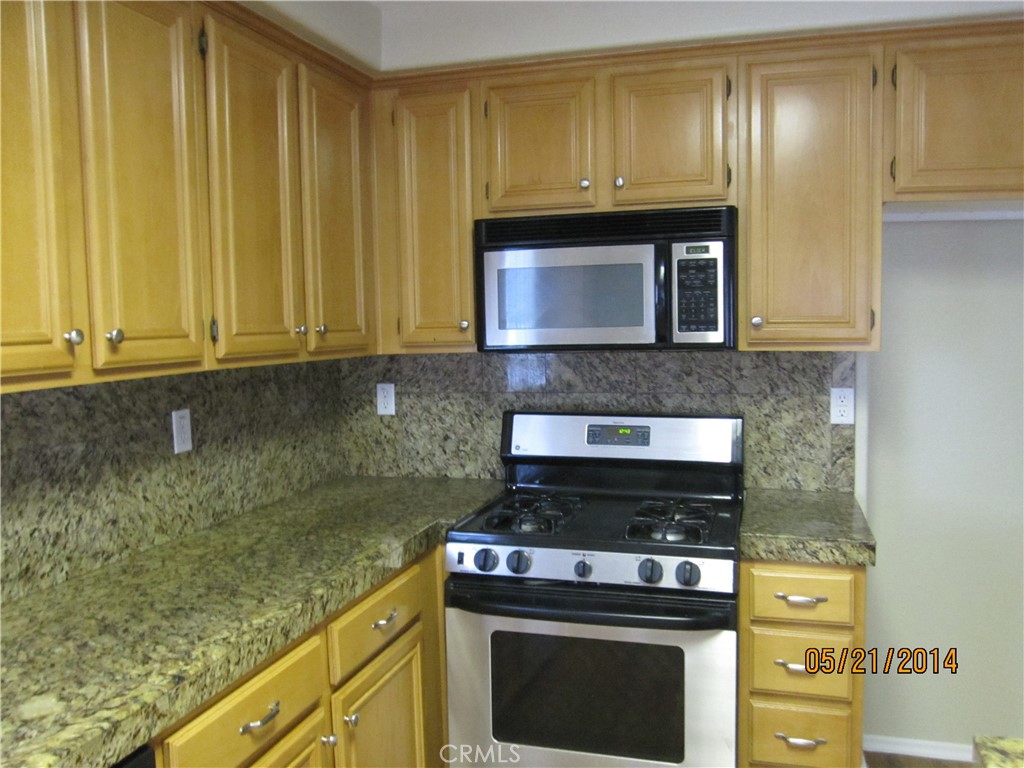 26451 Arboretum Way 3104 Property Photo 3