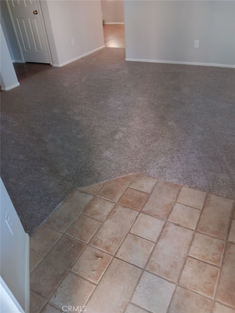 26451 Arboretum Way 3104 Property Photo 4