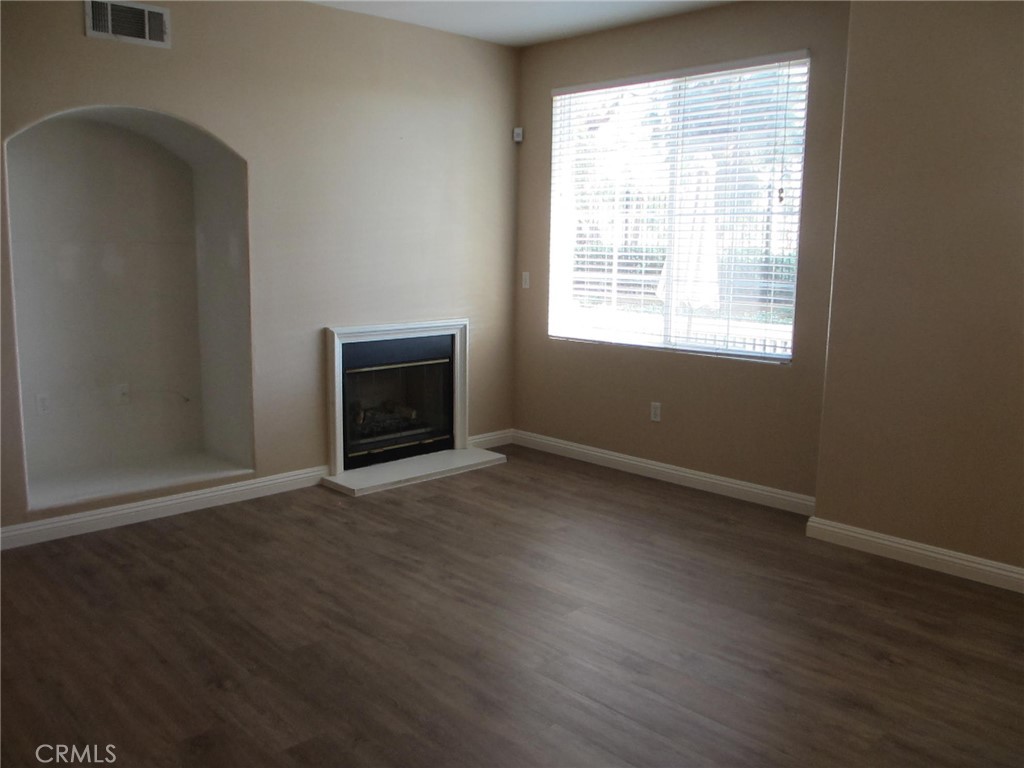 1706 Timberwood Property Photo 5
