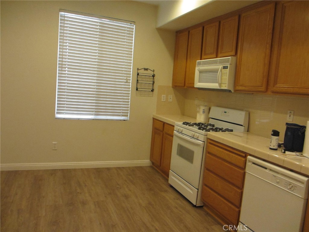1706 Timberwood Property Photo 9