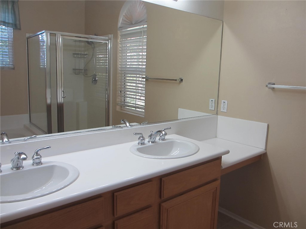 1706 Timberwood Property Photo 12