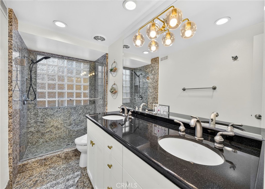 5291 Kenilworth Property Photo 22