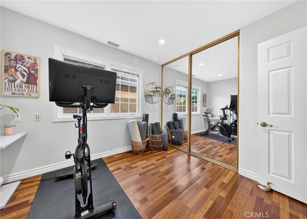 5291 Kenilworth Property Photo 26