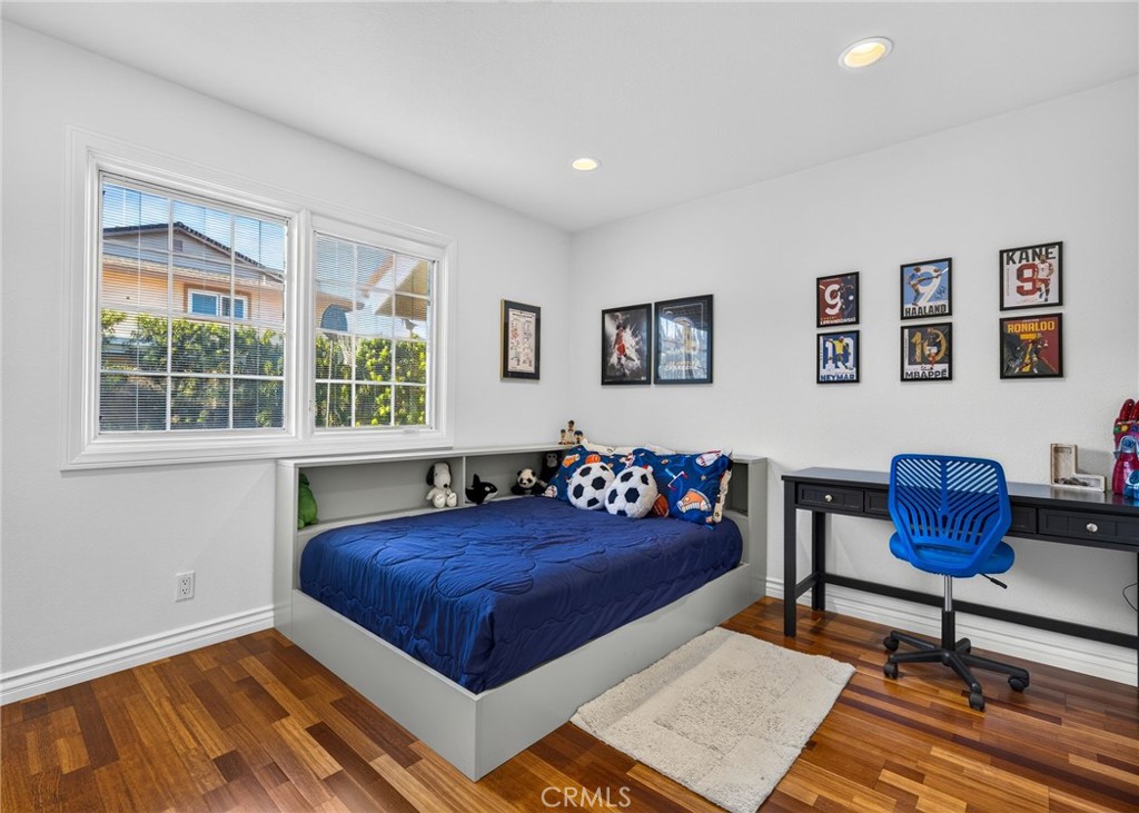 5291 Kenilworth Property Photo 30