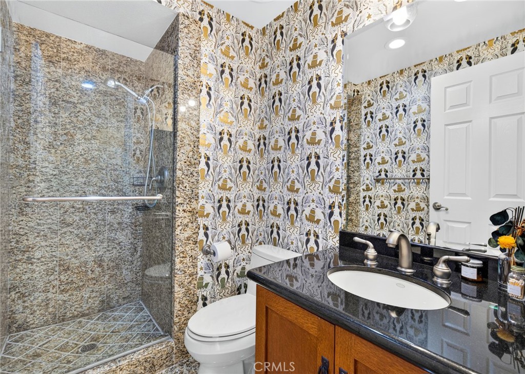 5291 Kenilworth Property Photo 32