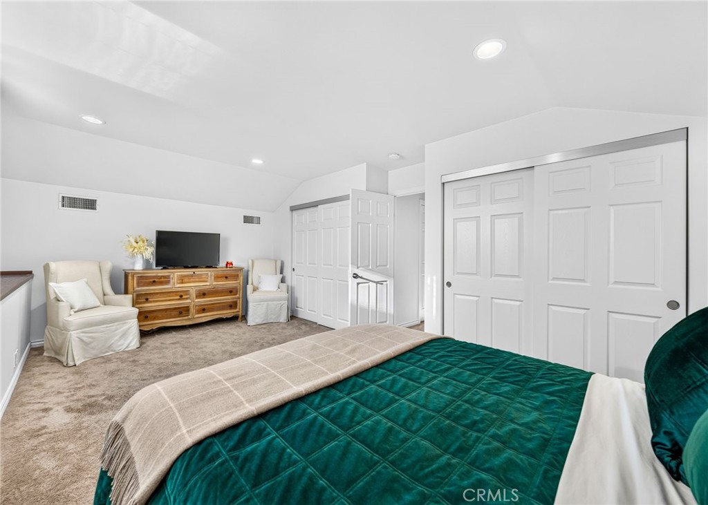 5291 Kenilworth Property Photo 38