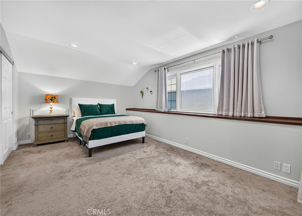 5291 Kenilworth Property Photo 39