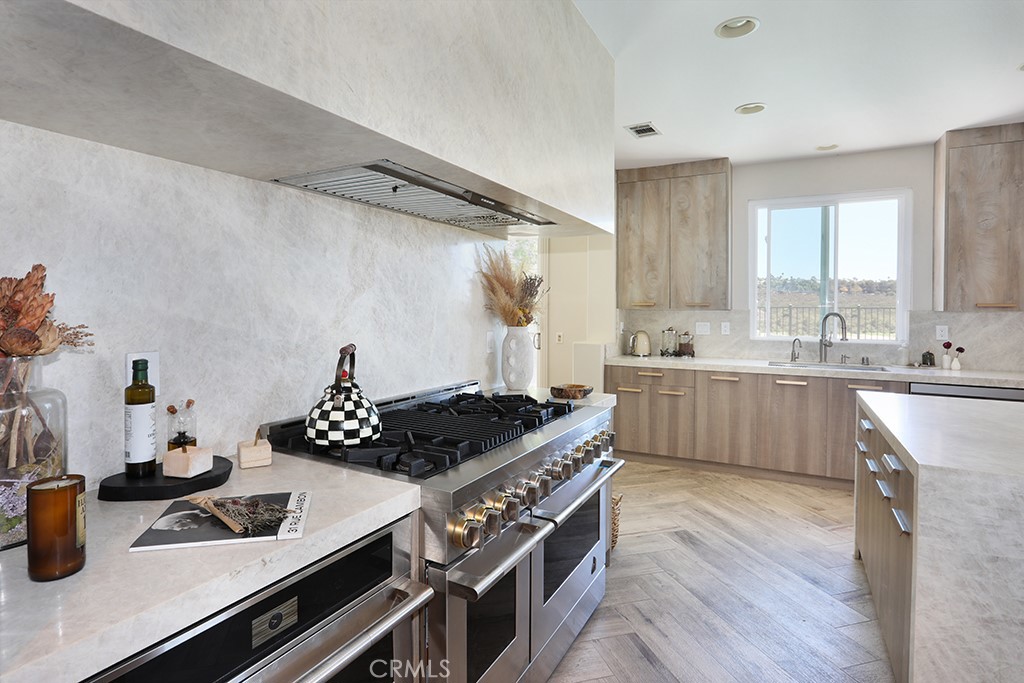 91 Windswept Way Property Photo 17