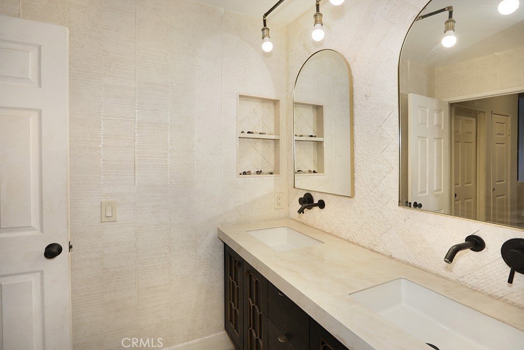 91 Windswept Way Property Photo 33