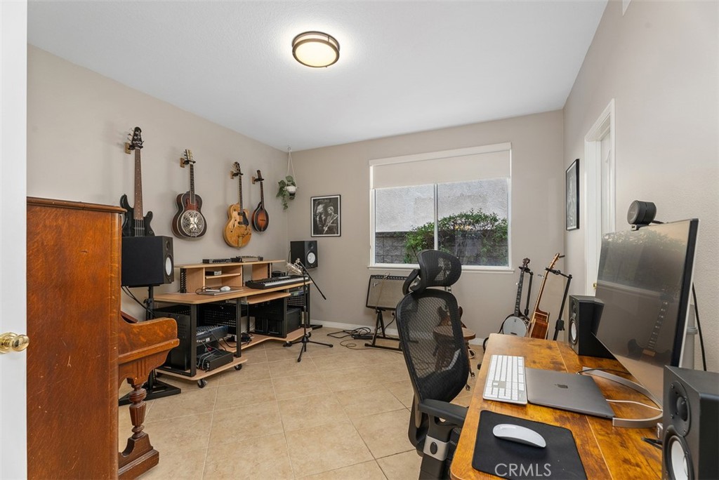63 Springfield Property Photo 17