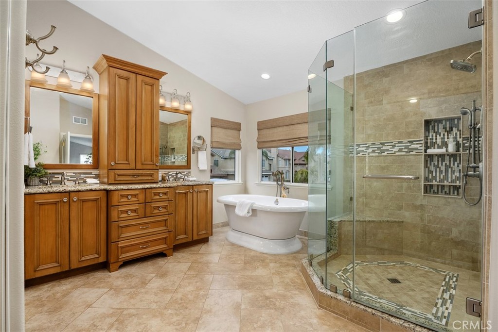 63 Springfield Property Photo 25