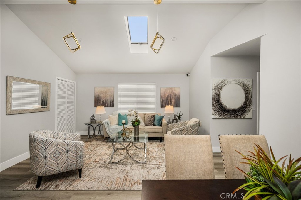 5157 Inglewood Property Photo 4
