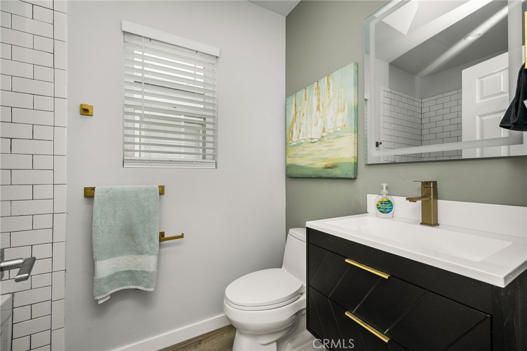 5157 Inglewood Property Photo 26