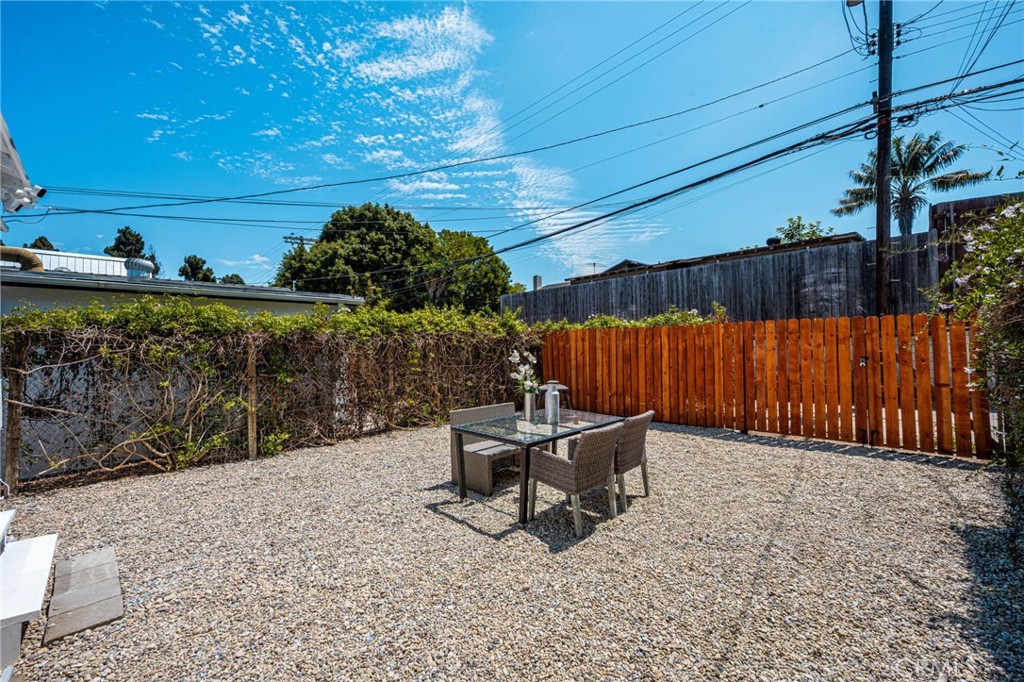 5157 Inglewood Property Photo 30
