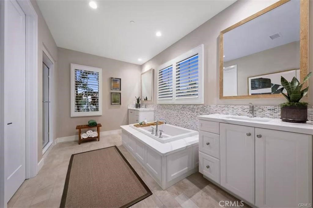 166 Villa Ridge Property Photo 16