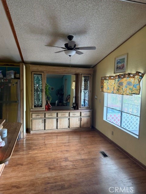 1540 75 E Trenton Property Photo 3
