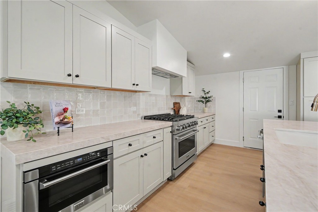 2425 Bowdoin Property Photo 12