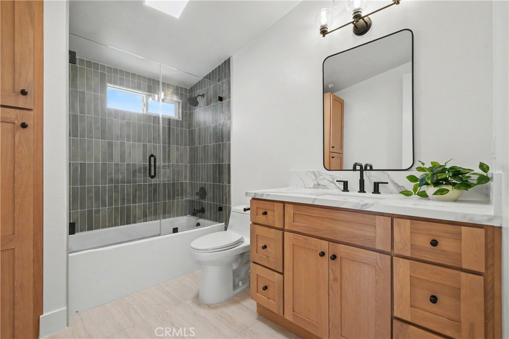 2425 Bowdoin Property Photo 15