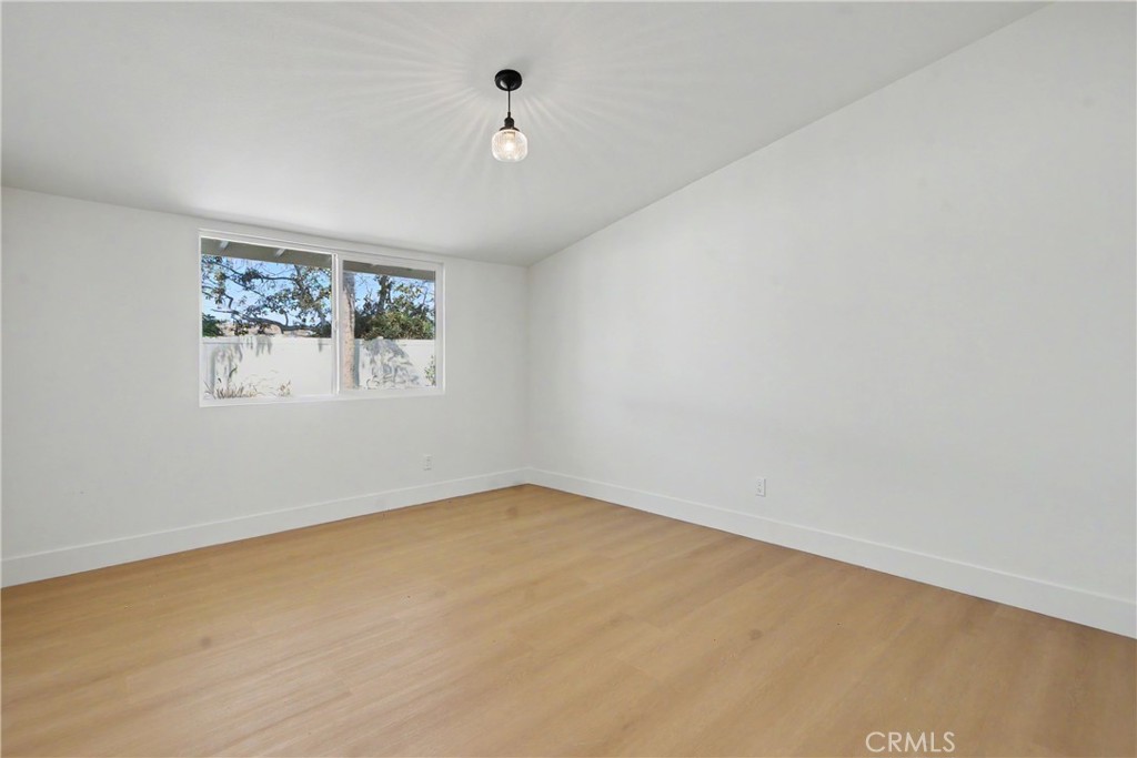 2425 Bowdoin Property Photo 18