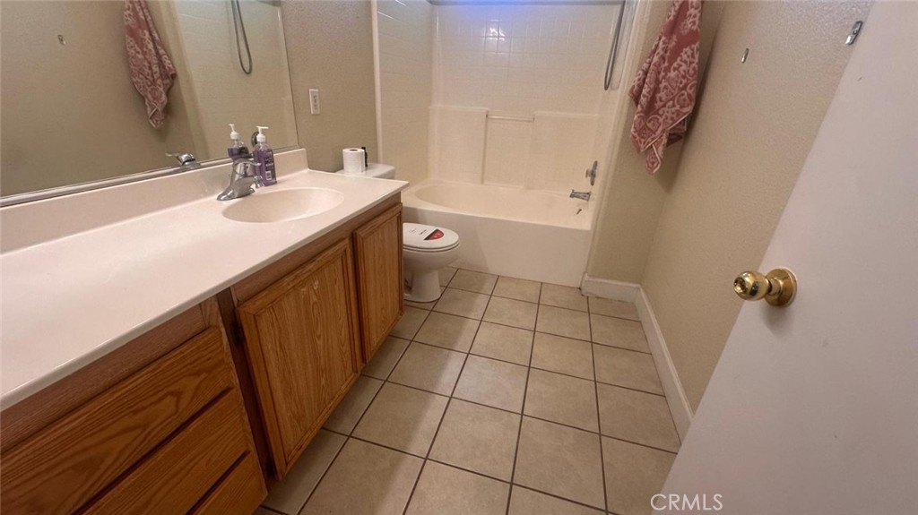 11347 Granite Court Property Photo 7