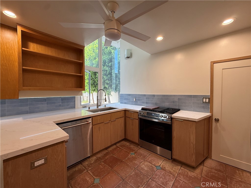 159 W Avenida Alessandro Property Photo 26