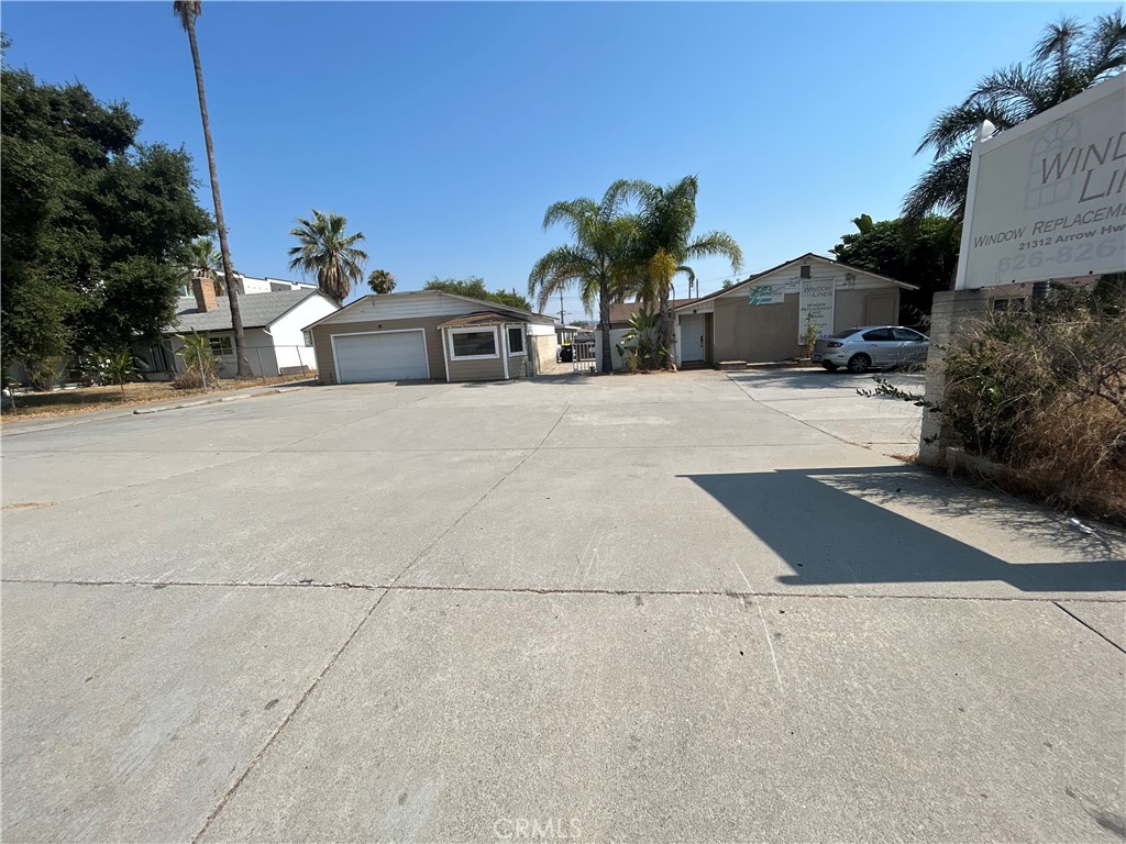 21312 E Arrow Property Photo 1