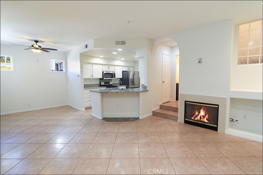 7 Breakers Property Photo 2