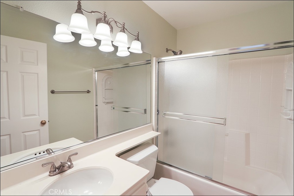 7 Breakers Property Photo 19