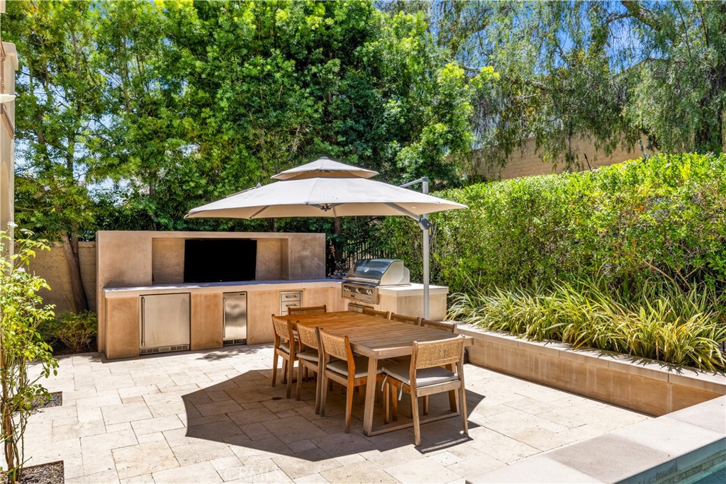19 Via Nerisa Property Photo 4