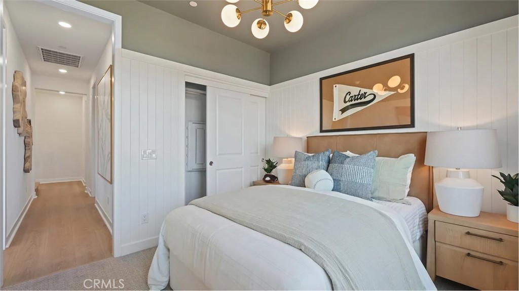 1298 Hummingbird Place Property Photo 14
