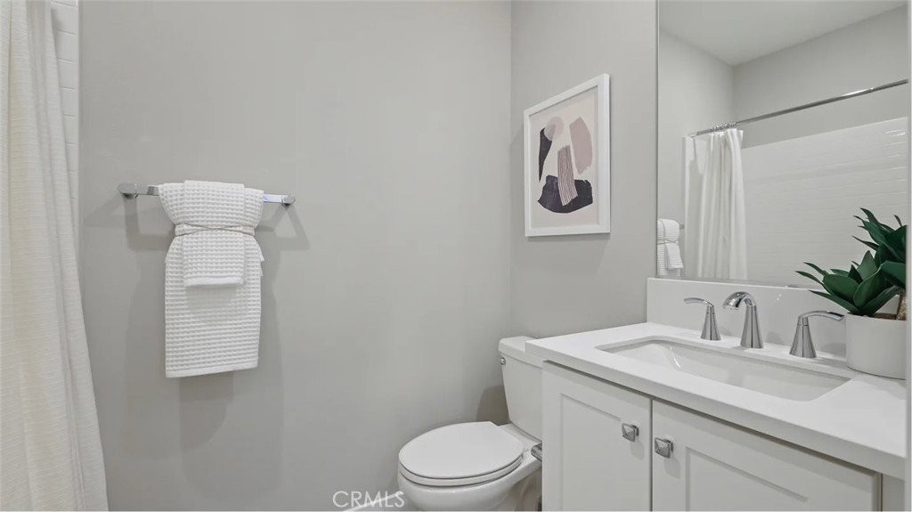 1298 Hummingbird Place Property Photo 16