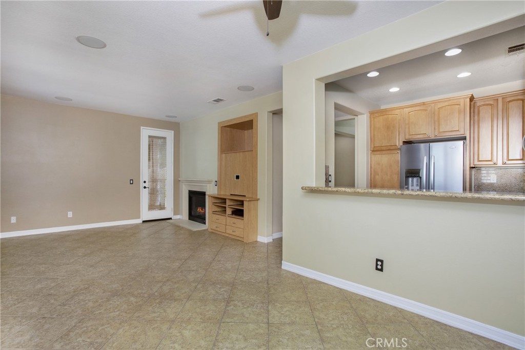 25 Thorp Spring Property Photo 10