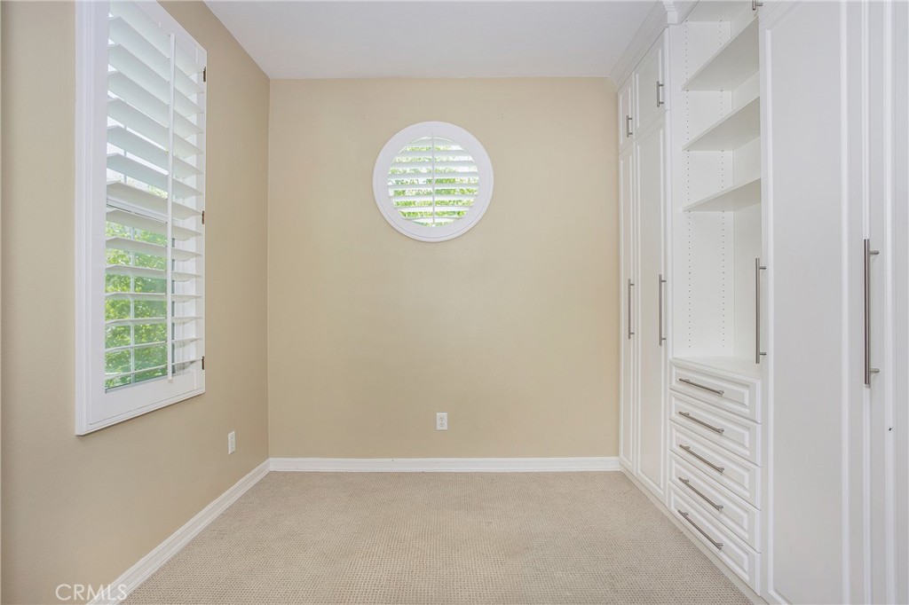 25 Thorp Spring Property Photo 20