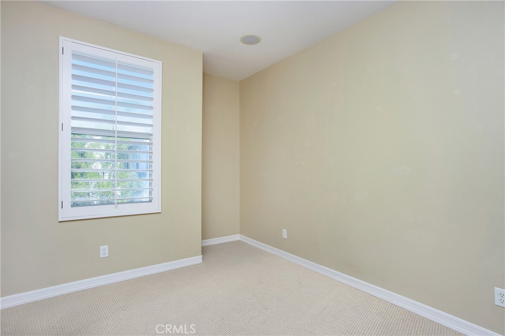 25 Thorp Spring Property Photo 26