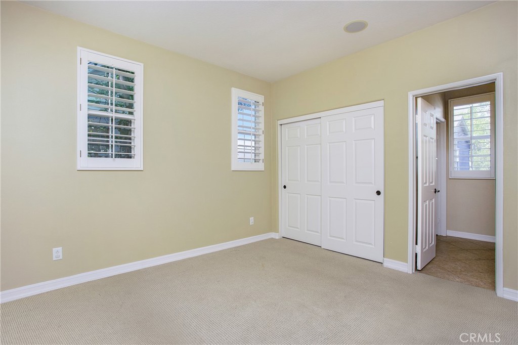 25 Thorp Spring Property Photo 30