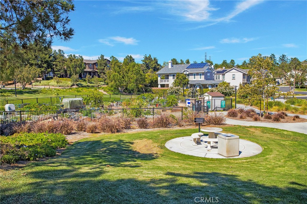 25 Thorp Spring Property Photo 37