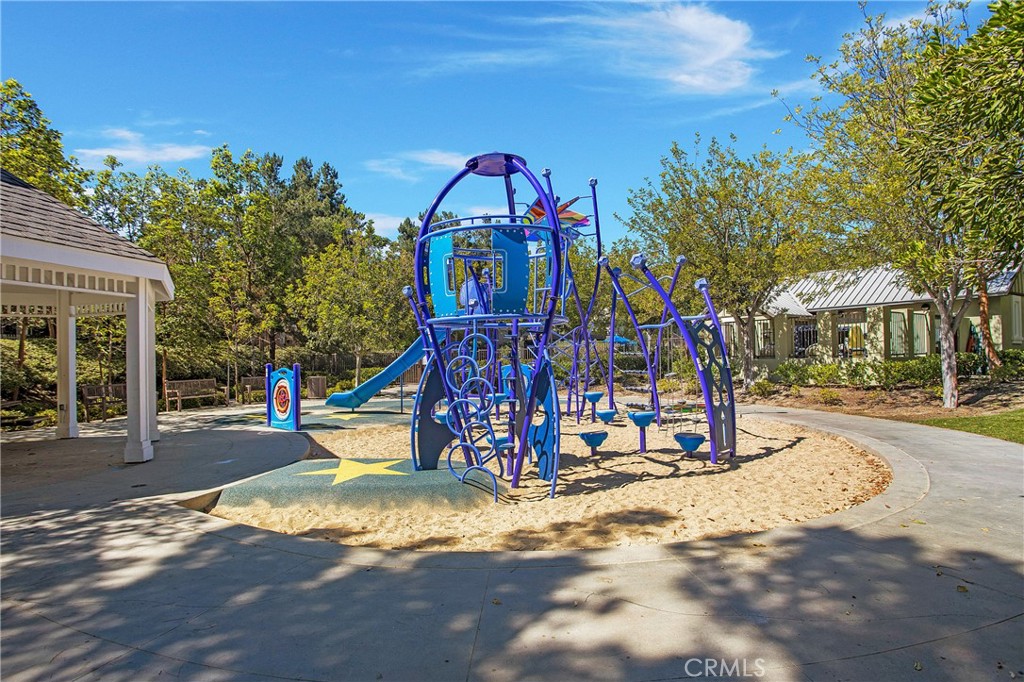 25 Thorp Spring Property Photo 38