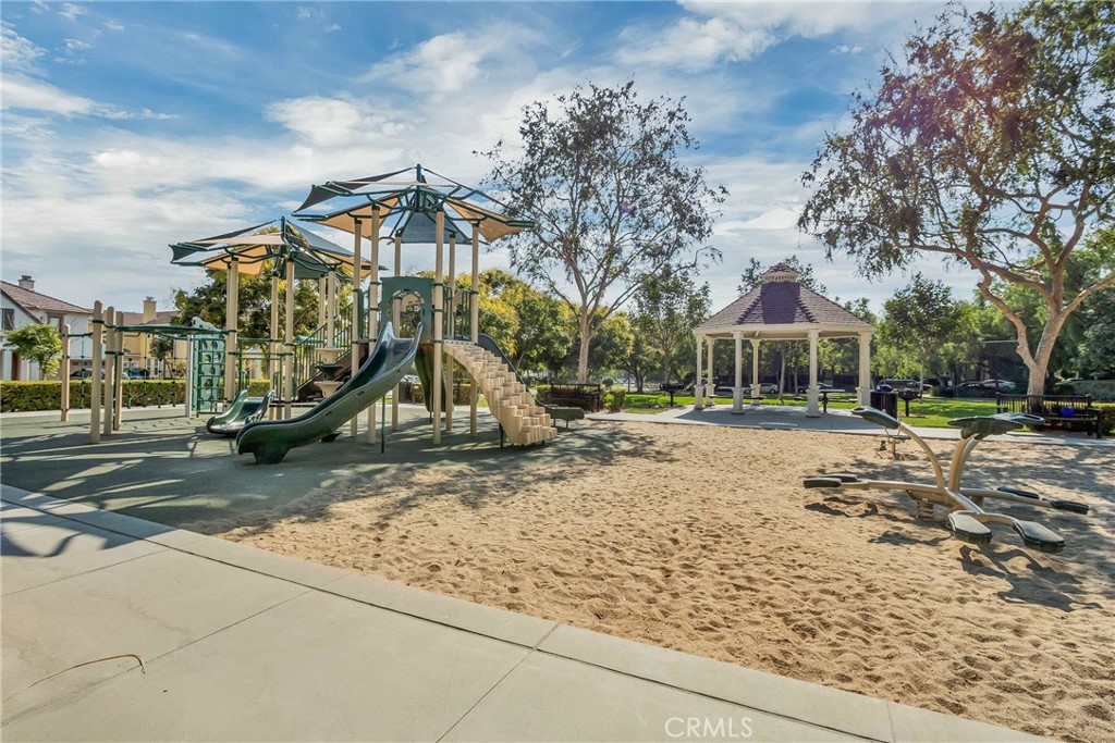 25 Thorp Spring Property Photo 39
