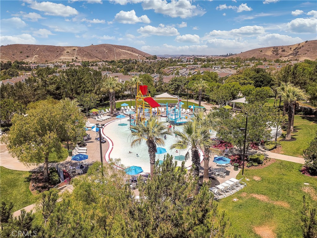 25 Thorp Spring Property Photo 45