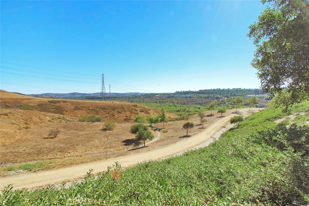 25 Thorp Spring Property Photo 46