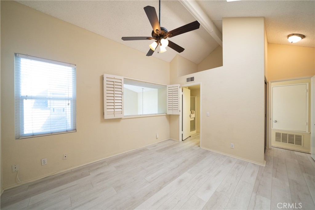 5 Elmbrook 54 Property Photo 17