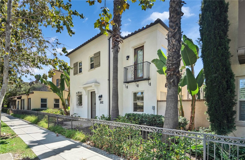 412 E Santa Ana Street Property Photo 1