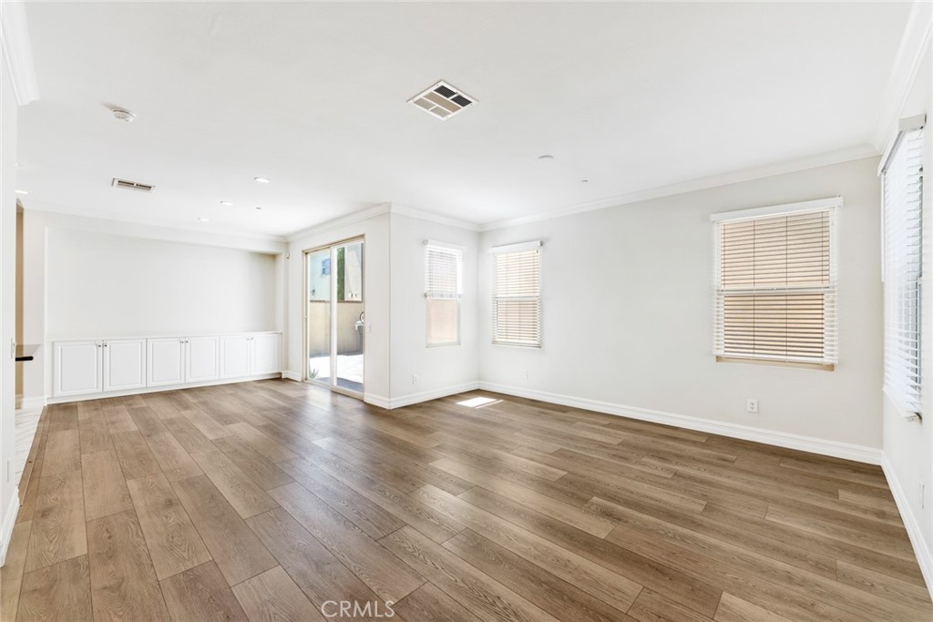 412 E Santa Ana Street Property Photo 6