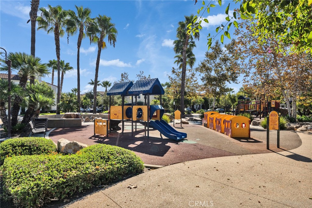 412 E Santa Ana Street Property Photo 38