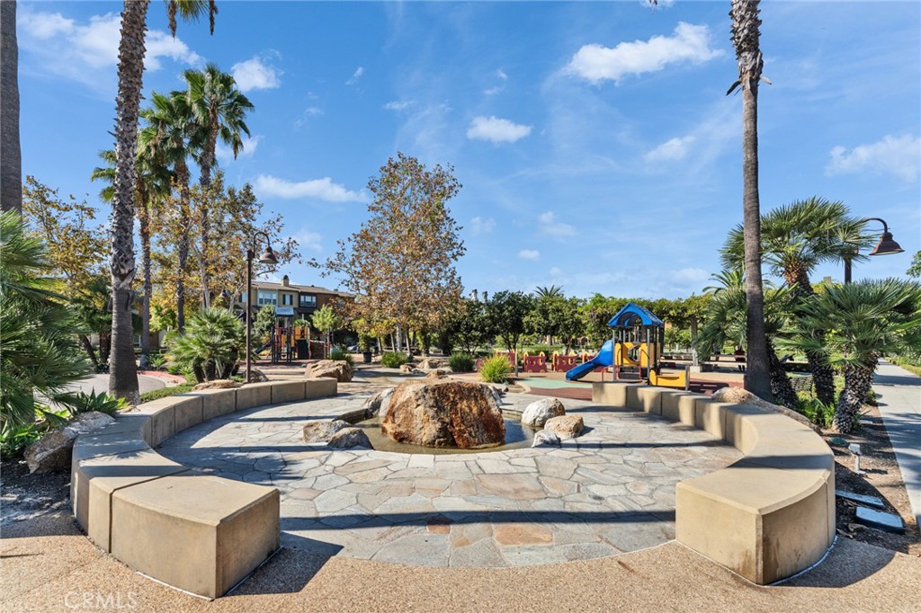 412 E Santa Ana Street Property Photo 40