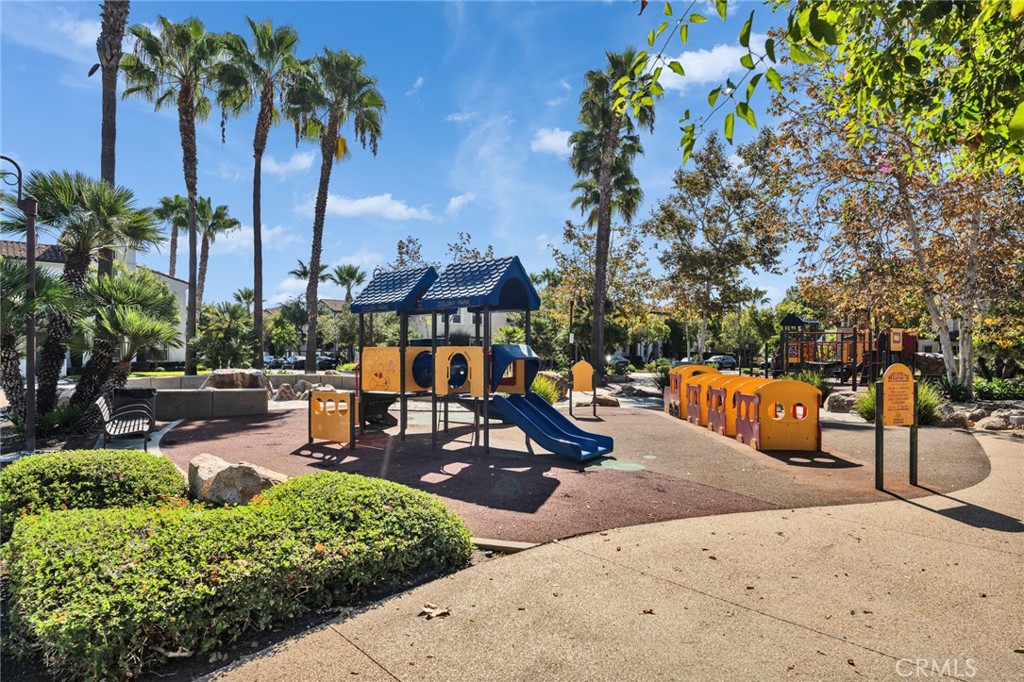 412 E Santa Ana Street Property Photo 38