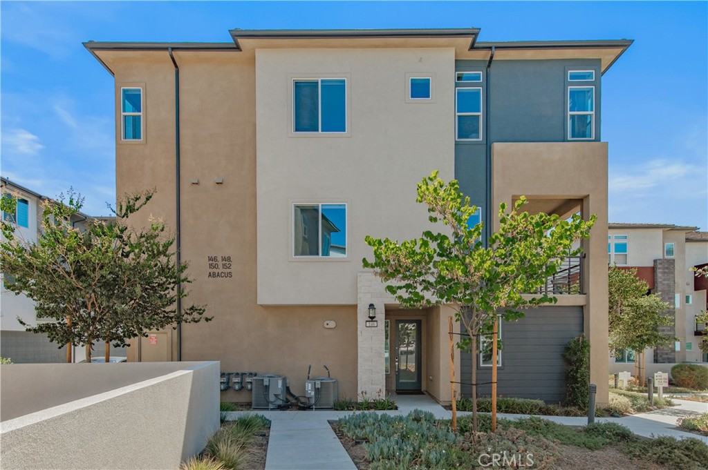 146 Abacus Property Photo 1